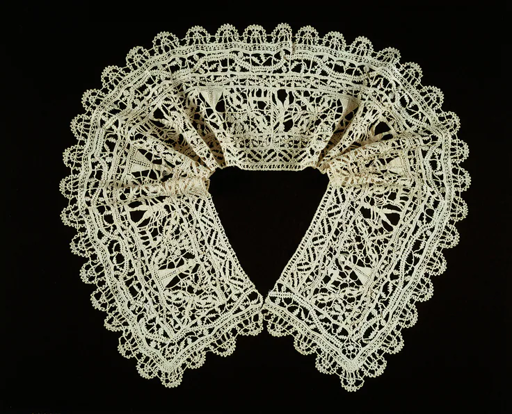 Collar (Made from Border): textile by Italy, 1575/1625.
