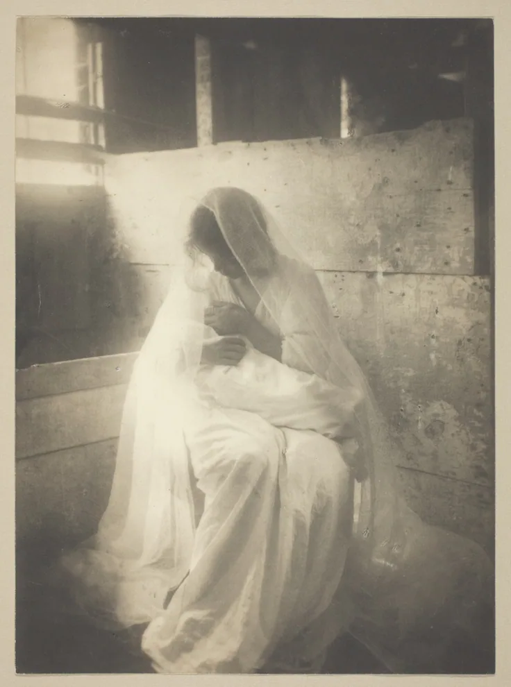 The Manger: platinum print by Gertrude Käsebier, 1899.